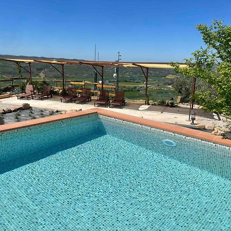 Castell De L'Aguda Hotell Tora de Riubregos Exteriör bild